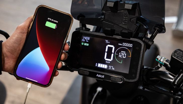 Askoll XKP 2.8: caratteristiche e prezzi dello scooter elettrico - Foto 7 di 11