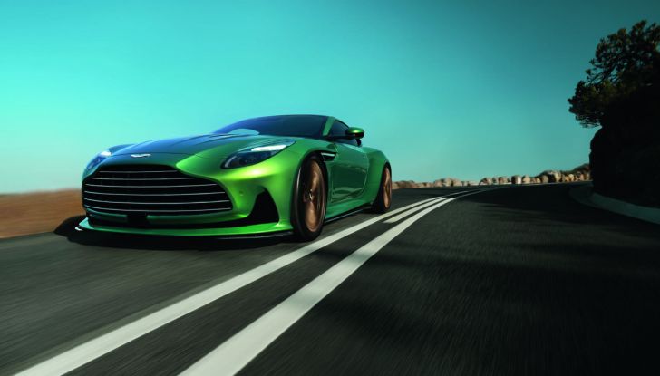 Aston Martin DB12: presentata ufficialmente la nuova sportiva da 680 CV - Foto 4 di 58
