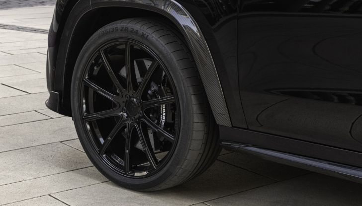 Brabus 900 Superblack: il preparatore svela il suo ultimo progetto di tuning - Foto 30 di 31