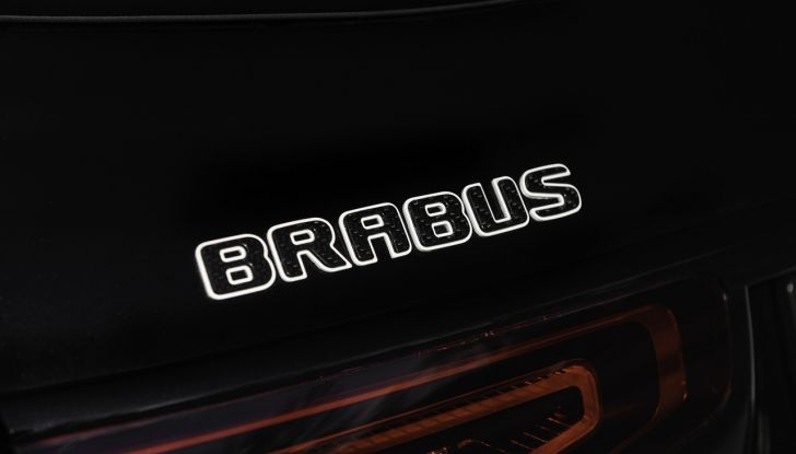Brabus 900 Superblack: il preparatore svela il suo ultimo progetto di tuning - Foto 7 di 31