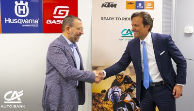 CA Auto Bank sigla una partnership con KTM Sportmotorcycle Italia per i marchi KTM, Husqvarna Motorcycles e GASGAS