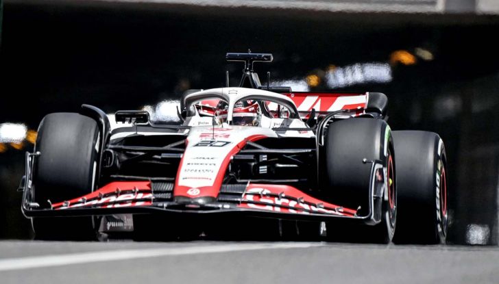 F1 2023, GP Monaco: la pioggia non ferma Verstappen, Alonso e Ocon sul podio - Foto 2 di 10