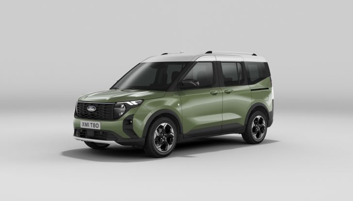 Ford E-Tourneo Courier 2024: debutta il nuovo multi-activity vehicle 100% elettrico - Foto 16 di 36