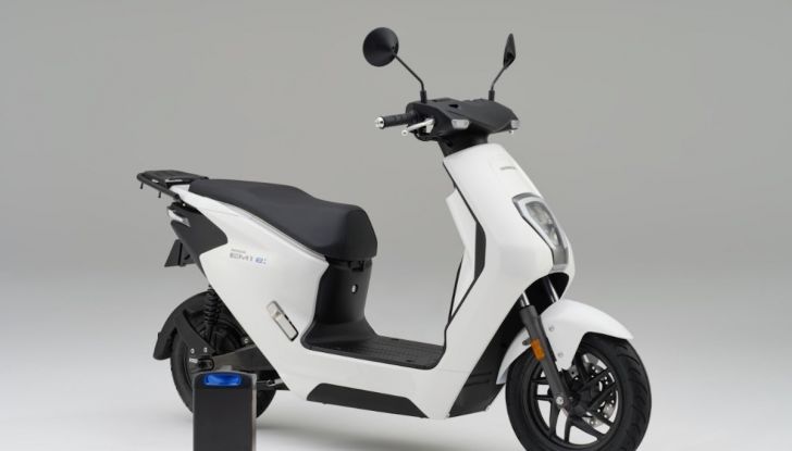 Honda EM1 e:, il nuovo e-scooter ora è acquistabile in Italia - Foto 1 di 10