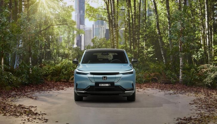 Honda e:Ny1: debutta il secondo veicolo completamente elettrico del brand - Foto 7 di 12