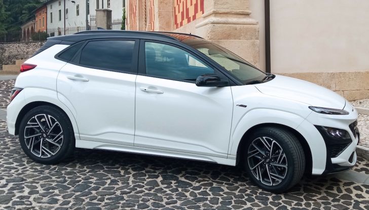 Hyundai Kona N Line prova su strada, consumi e prestazioni - Foto 1 di 21
