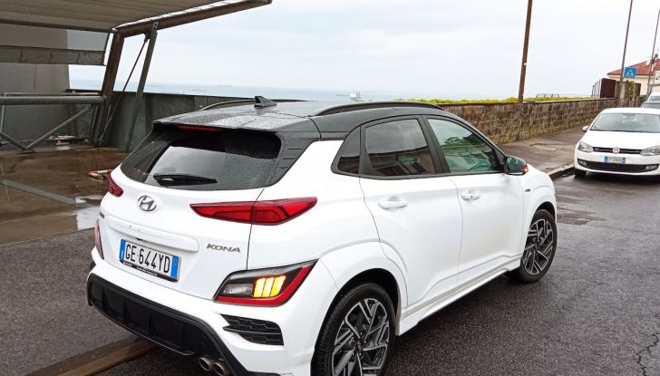 Hyundai Kona N Line prova su strada, consumi e prestazioni - Foto 18 di 21