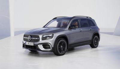 Mercedes GLB 2024: il SUV a sette posti arriva in Italia da 43.839 euro