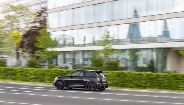 Mini John Cooper Works 1to6 Edition: la sportiva diventa più esclusiva - Foto 52 di 67