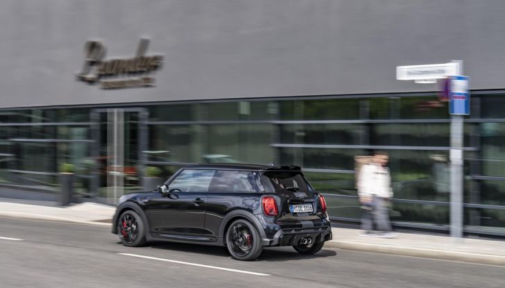Mini John Cooper Works 1to6 Edition: la sportiva diventa più esclusiva - Foto 17 di 67