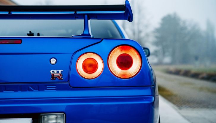 Nissan Skyline GT-R R34 di Fast & Furious 4 venduta all’asta a 1,35 milioni di dollari - Foto 5 di 18