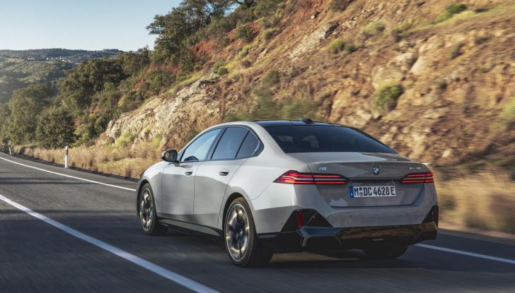Nuova BMW Serie 5: svelata l’ultima generazione della berlina - Foto 72 di 140