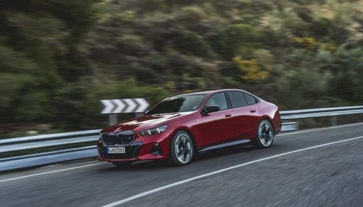Nuova BMW Serie 5: svelata l’ultima generazione della berlina - Foto 103 di 140