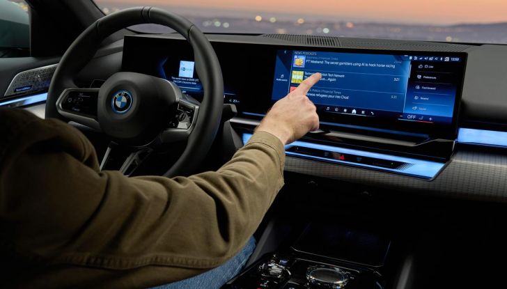 Nuova BMW Serie 5: svelata l’ultima generazione della berlina - Foto 15 di 140