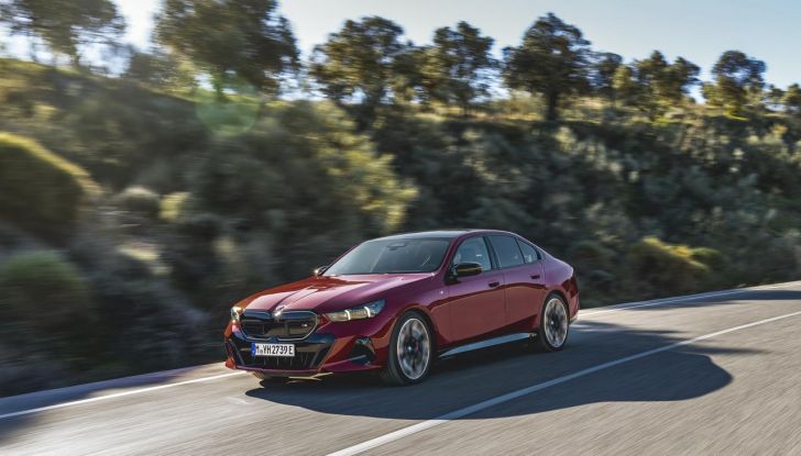 Nuova BMW Serie 5: svelata l’ultima generazione della berlina - Foto 99 di 140