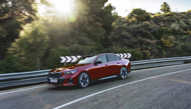 Nuova BMW Serie 5: svelata l’ultima generazione della berlina - Foto 106 di 140