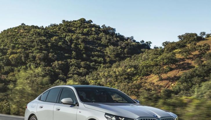 Nuova BMW Serie 5: svelata l’ultima generazione della berlina - Foto 61 di 140