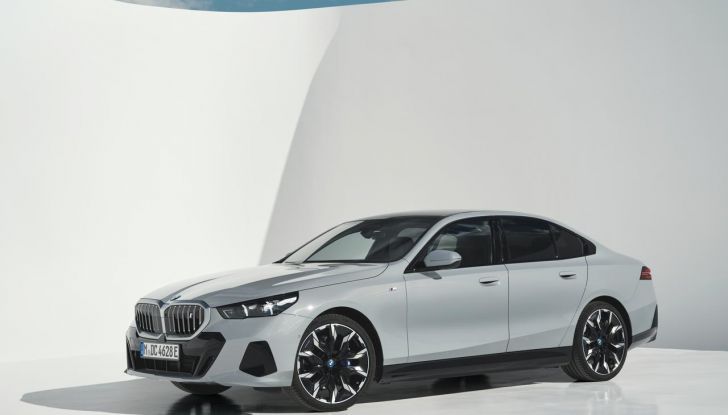 Nuova BMW Serie 5: svelata l’ultima generazione della berlina - Foto 135 di 140