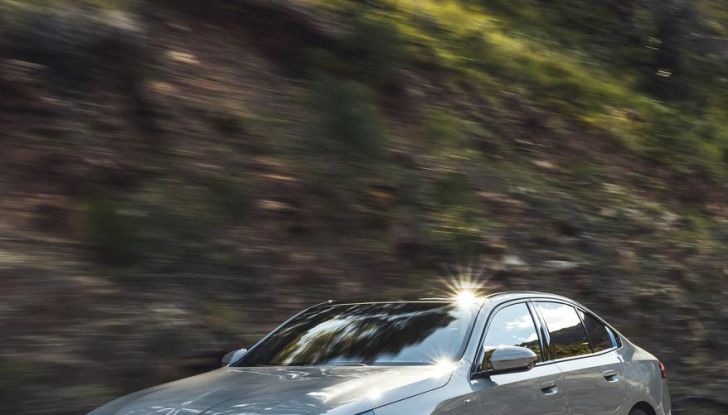 Nuova BMW Serie 5: svelata l’ultima generazione della berlina - Foto 51 di 140