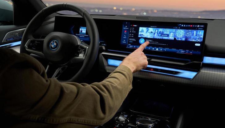 Nuova BMW Serie 5: svelata l’ultima generazione della berlina - Foto 13 di 140