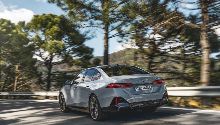 Nuova BMW Serie 5: svelata l’ultima generazione della berlina - Foto 77 di 140