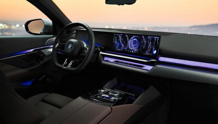 Nuova BMW Serie 5: svelata l’ultima generazione della berlina - Foto 18 di 140
