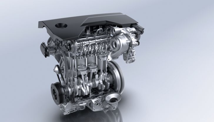 Peugeot 3008 e 5008 Hybrid 136 e-DCS6: al via gli ordini in Italia - Foto 4 di 10