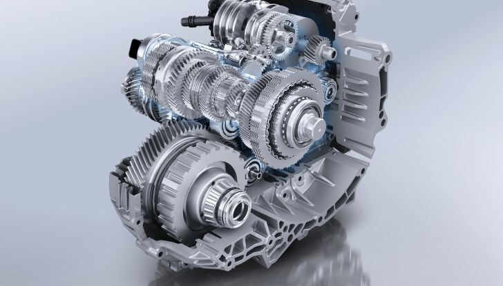 Peugeot 3008 e 5008 Hybrid 136 e-DCS6: al via gli ordini in Italia - Foto 5 di 10