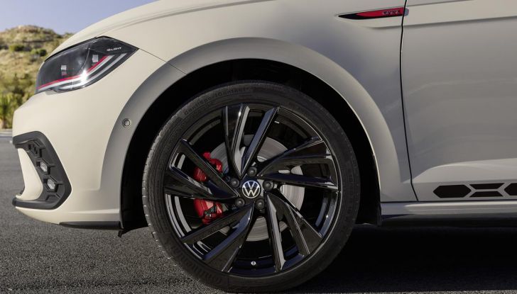 Volkswagen Polo GTI Edition 25: il brand celebra i 25 anni della vettura con un’edizione speciale - Foto 4 di 16