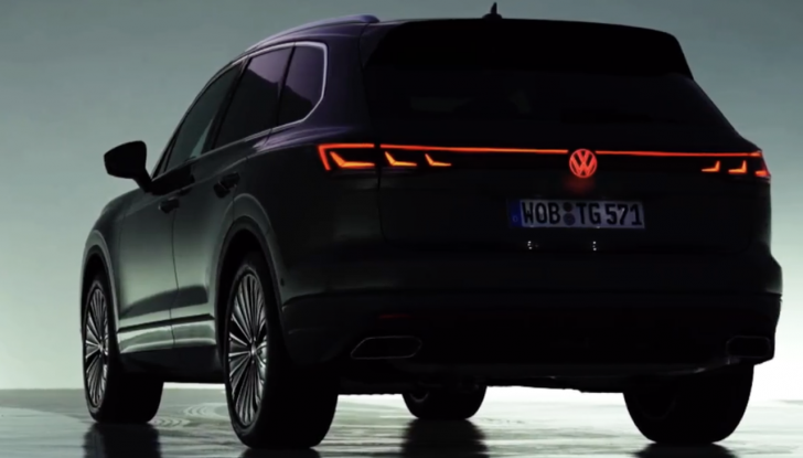 Volkswagen Touareg 2024 teaser