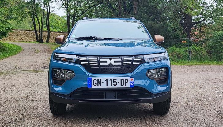 Dacia Spring Extreme: prova su strada e autonomia della city-car elettrica - Foto 2 di 19
