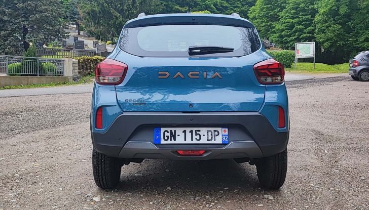 Dacia Spring Extreme: prova su strada e autonomia della city-car elettrica - Foto 5 di 19
