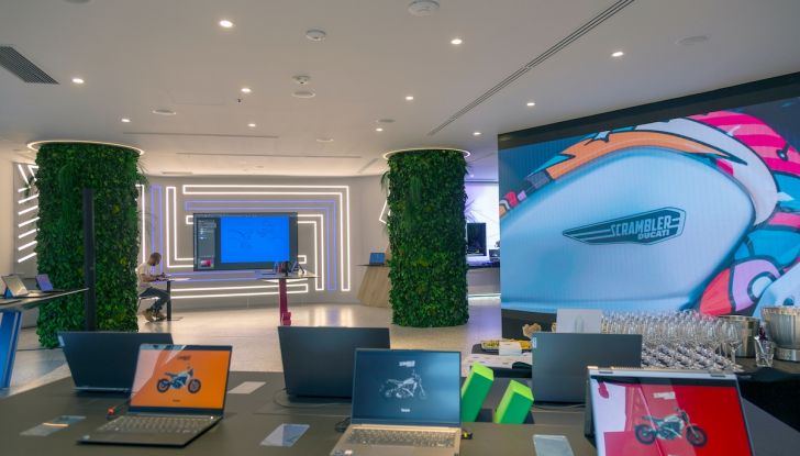 Il nuovo Scrambler si presenta al pubblico in grande stile nella tappa italiana del Next-Gen Tour - Foto 6 di 9