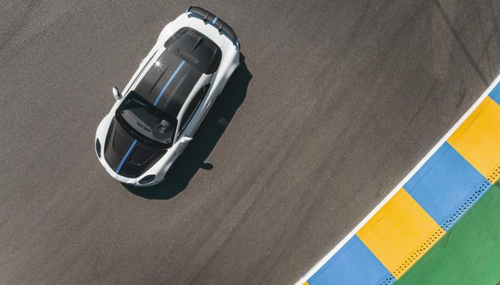 Alpine A110 R Le Mans: debutta la nuova versione speciale in sole 100 unità - Foto 7 di 28