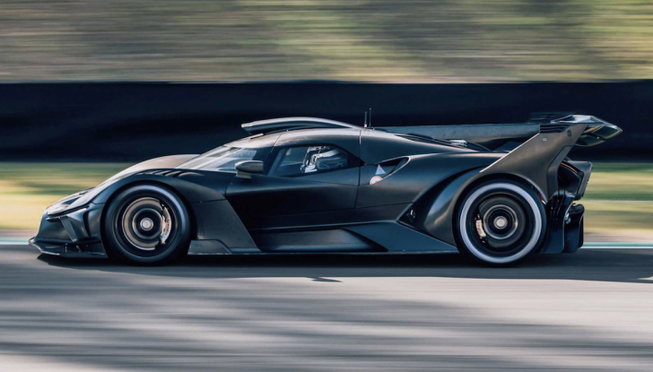 Bugatti Bolide: ecco il rombo del motore della hypercar da 1.850 CV - Foto 3 di 5