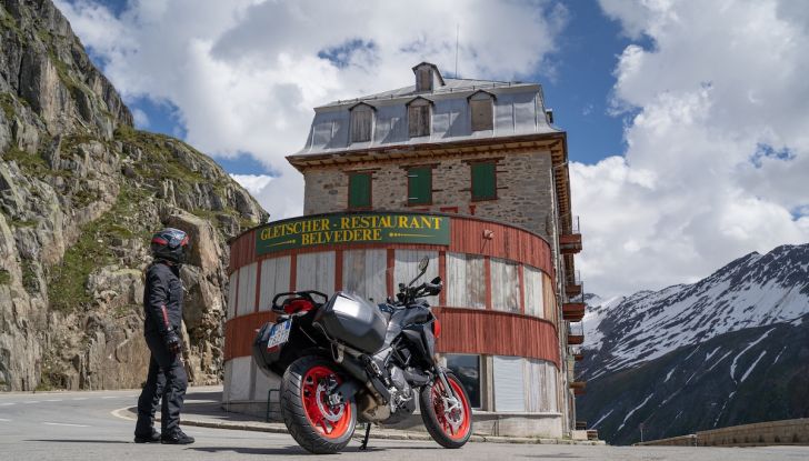 Ducati Multistrada V2 S: arriva la nuova livrea Thrilling Black & Street Grey - Foto 5 di 6