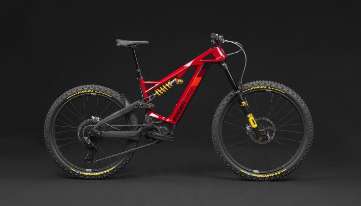 Powerstage RR Limited Edition: la prima Ducati e-MTB in carbonio - Foto 2 di 9
