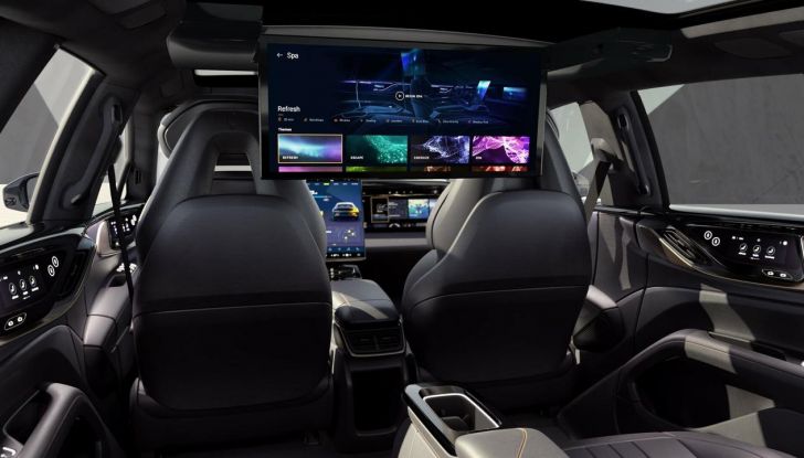 Faraday Future FF 91: partite le prime consegne dell’auto elettrica - Foto 12 di 12