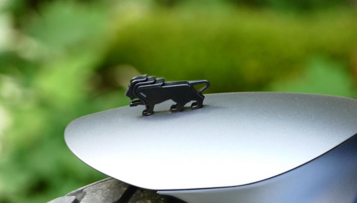 Benelli Leoncino 800, prova su strada per ruggire di piacere - Foto 15 di 34