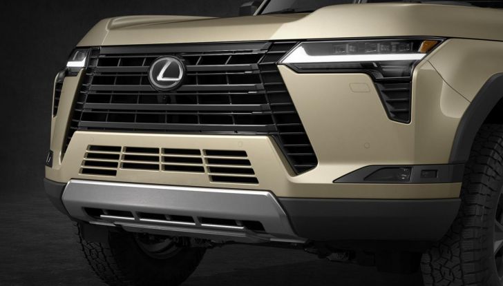 Lexus GX 2024: debutta la nuova generazione del SUV off-road - Foto 24 di 130