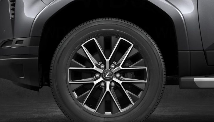 Lexus GX 2024: debutta la nuova generazione del SUV off-road - Foto 93 di 130