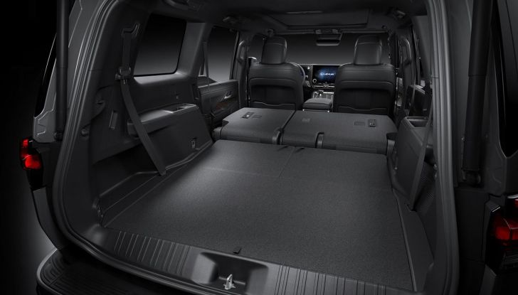 Lexus GX 2024: debutta la nuova generazione del SUV off-road - Foto 41 di 130