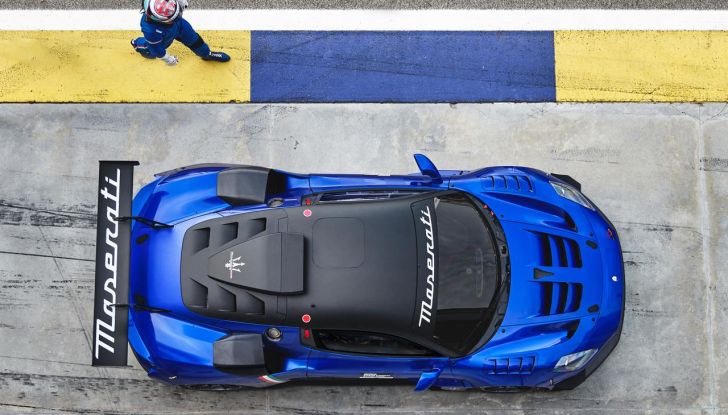 Maserati GT2: debutta la nuova auto da corsa del Tridente - Foto 13 di 14