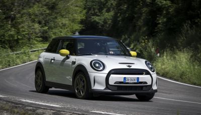 Mini Cooper SE: debutta la nuova versione speciale Elettrifigata