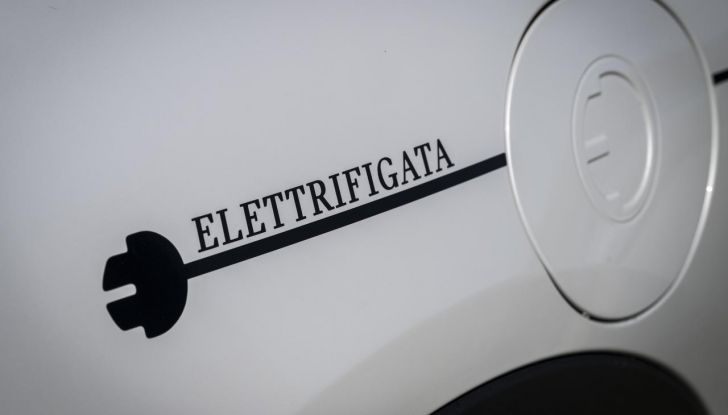 Mini Cooper SE: debutta la nuova versione speciale Elettrifigata - Foto 48 di 61