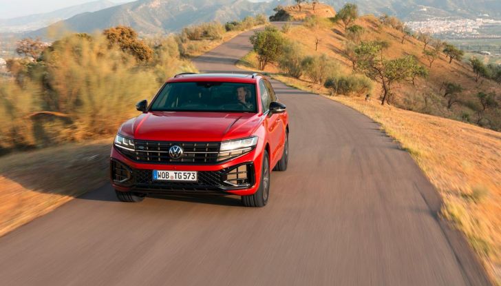 Nuovo Volkswagen Touareg: al via gli ordini in Italia da 83.500 euro - Foto 4 di 12