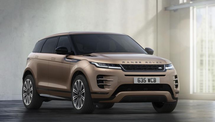 Range Rover Evoque 2024: il nuovo restyling introduce diverse novità esterne e interne - Foto 24 di 35