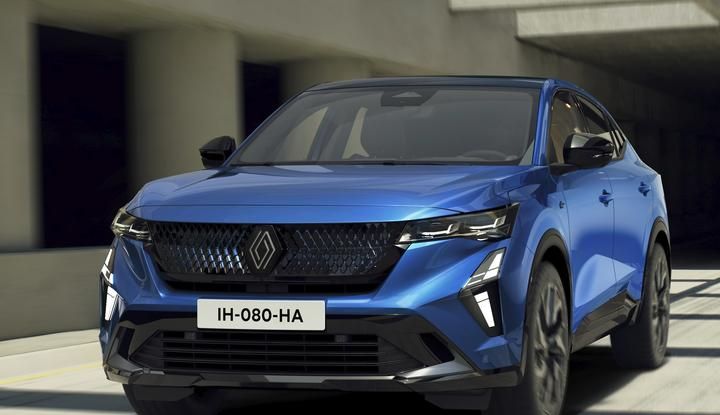 Renault Rafale E-Tech Full Hybrid: prezzi di listino in Italia - Foto 29 di 73