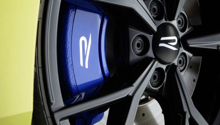 Volkswagen Golf R 333 Limited Edition: la compatta diventa più esclusiva con questa versione - Foto 8 di 12