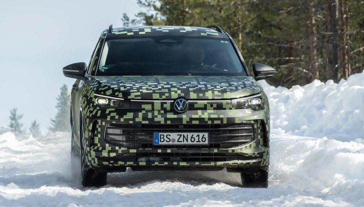 Volkswagen Tiguan 2024 prototipo teaser